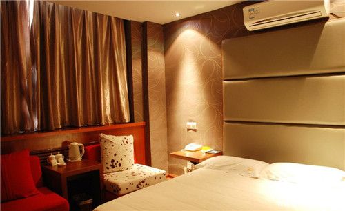 怎么检查宾馆摄像头 住酒店宾馆如何查找针孔摄像头