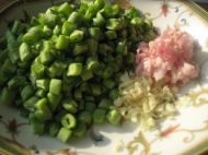 榄菜肉末四季豆的做法步骤2