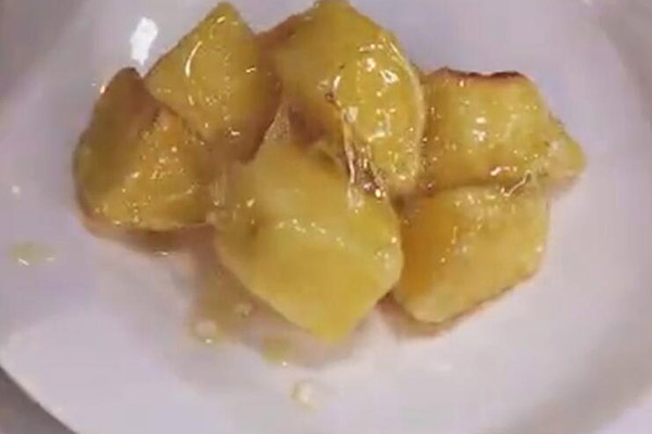 拔丝苹果简单做法 拔丝苹果怎么做正宗