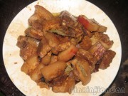五花肉焖鲜笋的做法步骤3