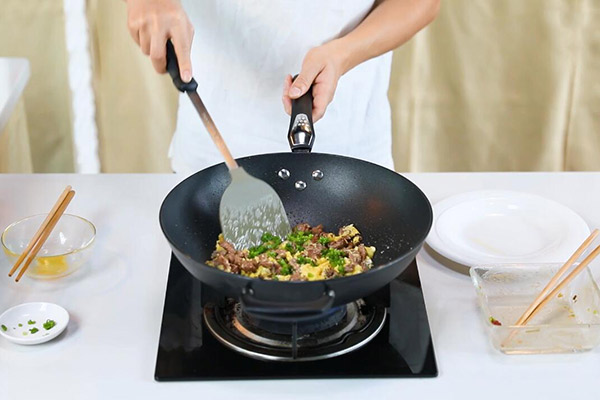 牛肉滑蛋番茄的做法 怎么做牛肉滑蛋番茄