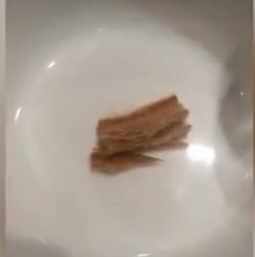 海底捞吃出烟头是怎么情况 海底捞吃出烟头最终如何解决