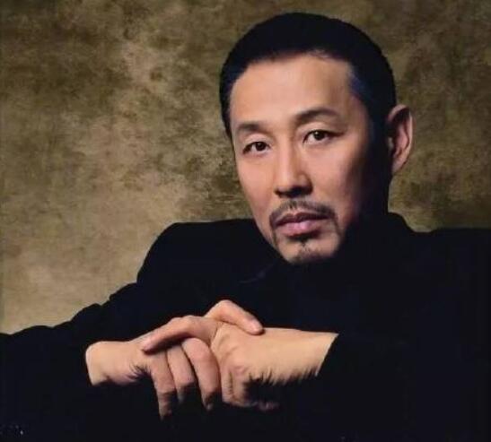 黄晓明主持金鸡奖是怎么回事 黄晓明主持金鸡奖开幕式