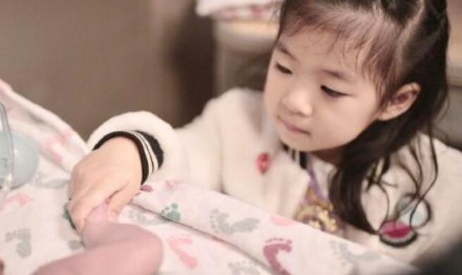 章子怡二胎生子是怎么回事 章子怡二胎生子稳上头条