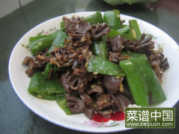 青椒炒鸡肫