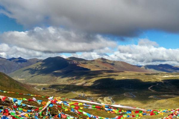 折多山在哪里怎么去 折多山要门票吗