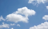 PS怎么把天空P蓝 画笔工具搞定
