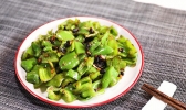 豆豉炒青椒的做法 家常豆豉炒青椒怎么做
