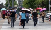 本周末湖南天气依旧晴热高温 市民们外出注意防晒降温
