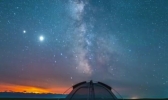 新疆伊犁英仙座流星雨惊艳星空怎么回事   新疆伊犁英仙座流星雨惊艳星空是什么样的