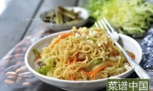 焖泡面的做法