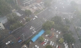 暴雨是如何形成的