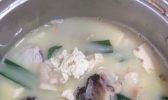 鱼头豆腐汤的做法