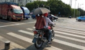 河北继续发布高温橙色预警 沧州衡水等地38℃以上