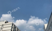 重庆强降雨来袭局地暴雨 气温下降变清凉