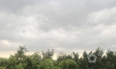海南五一假期炎热依旧 雷雨来袭局地大到暴雨