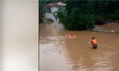 强降雨袭渝致一工地11人被困 今日局地暴雨持续