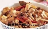 鸡肉炖蘑菇