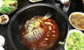 铁锅炖鱼