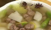 中药当归炖羊肉