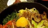 石锅拌米饭