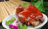 卤猪肉夹锅盔