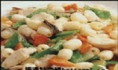 莲子鸡丁