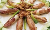 油爆鲜鱿鱼