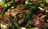 烤黑山羊腿