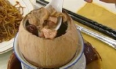 椰子炖鸡汤