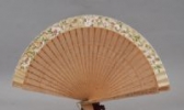 广州檀香扇