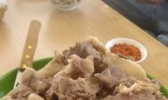 抓羊肉