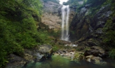 燕子河大峡谷天坑仙境