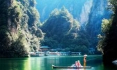 宝峰湖景区