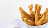 鸡柳是鸡的哪个部位 鸡柳是指鸡的什么部位