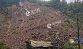 陕西强降雨3处道路山体滑坡 目前道路正在抢修中