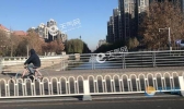 河北秋意渐浓气温跌至23℃ 局地伴有小雨天气