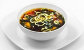 紫菜汤缓解冬季便秘 老人小孩均可食用