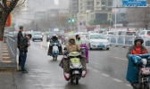 全国天气：南方阴雨迎降温 东北雨雪天气降温