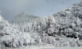 【甘肃】新一股冷空气来袭 岷县各地降小雪