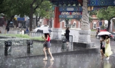 全国天气：中东部雨水稳定 南方气温持续偏低