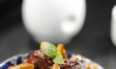菱角烧排骨的做法