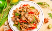 蘑菇炒肉怎么做 蘑菇炒肉的家常做法
