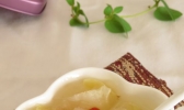 鲜百合银耳糖水的做法