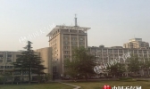暖！北京今天气温将攀升至27℃ 有轻到中度霾 