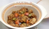 胡椒啫啫滑鸡煲的做法