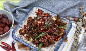 川菜干煸肥肠的做法 干煸肥肠怎么做