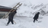 现场！西藏暴雪连连 聂拉木积雪超1米
