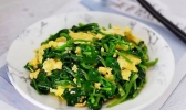 菠菜怎么做 菠菜炒鸡蛋的做法