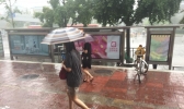 北京接近晚高峰时段降雨 瞬时雨势较大